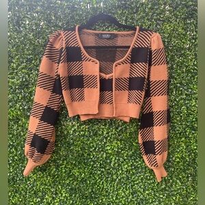 AKIRA Checkered Brown and Black Cropped Sweater